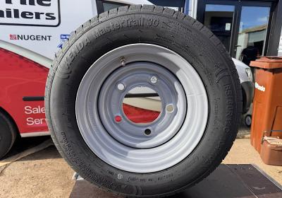 18560R12 5 stud Rim & Tyre