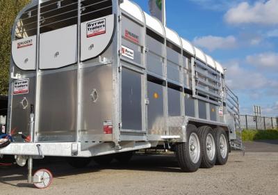 Nugent 14 x 6 sheep trailer
