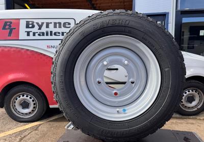 Savero 185/70R13 rim & tyre 5 stud